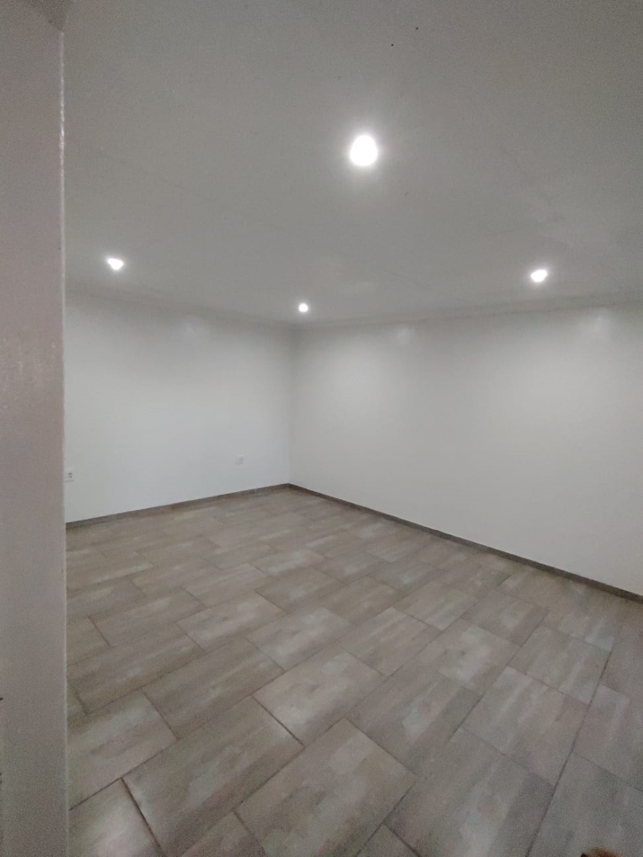 To Let 2 Bedroom Property for Rent in Olifantshoek Northern Cape